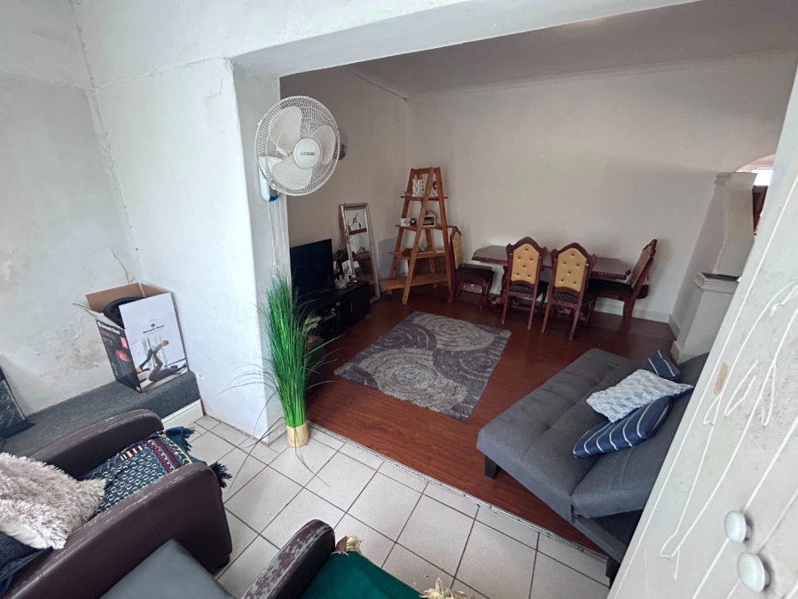  Bedroom Property for Sale in Belgravia Western Cape